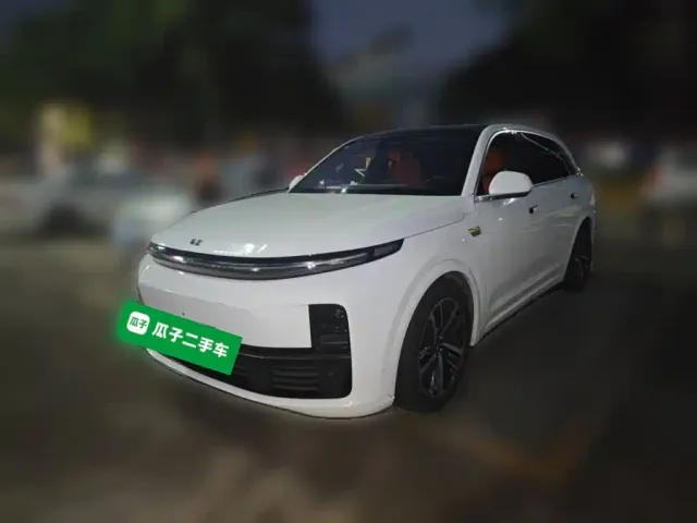 Фотография автомобиля — Li Auto L7