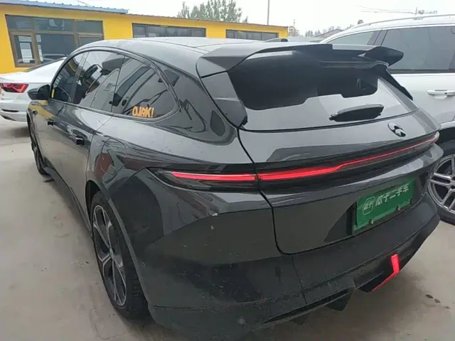 Nio ET5 Touring — Фото автомобиля 4