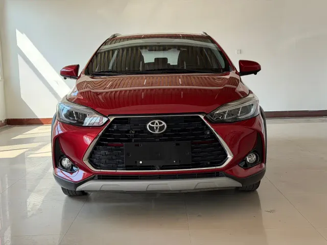 Toyota YARiS L Zhi Xuan — Фото автомобиля 2