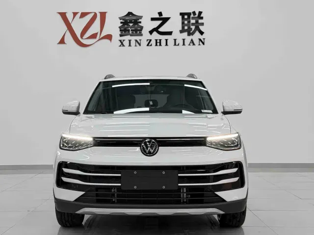 Volkswagen Tharu — Фото автомобиля 3