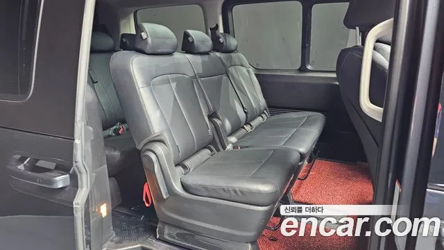 Hyundai Staria — Фото автомобиля 17