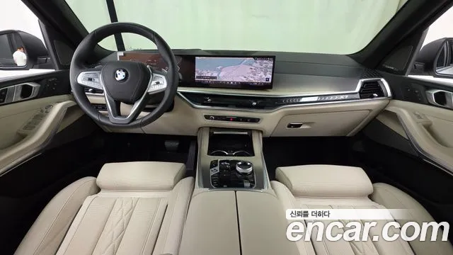 BMW X7 — Фото автомобиля 7