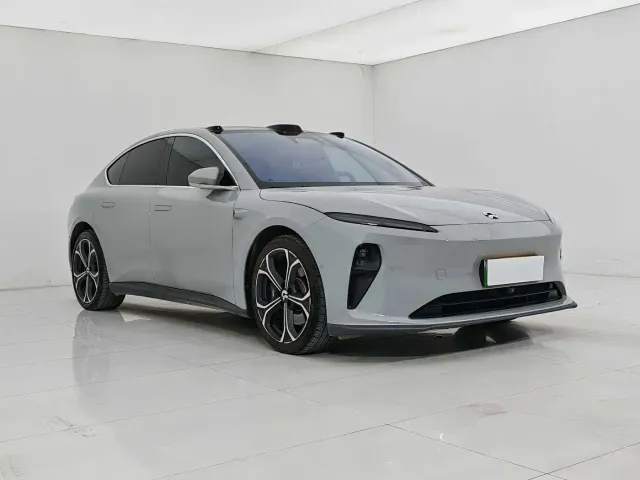Nio ET5 — Фото автомобиля 3