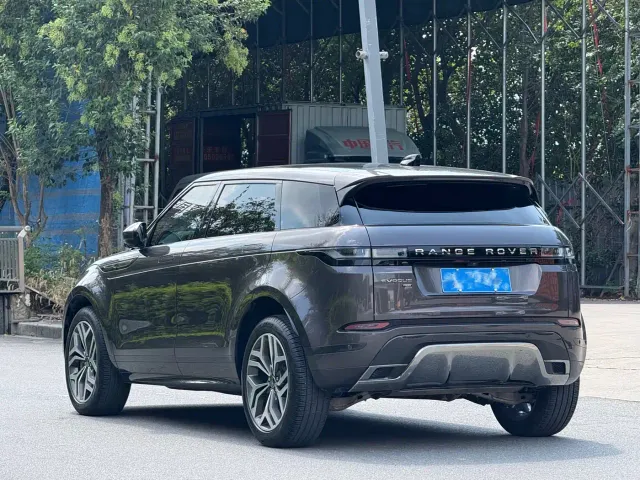 Land Rover Range Rover Evoque — Фото автомобиля 9