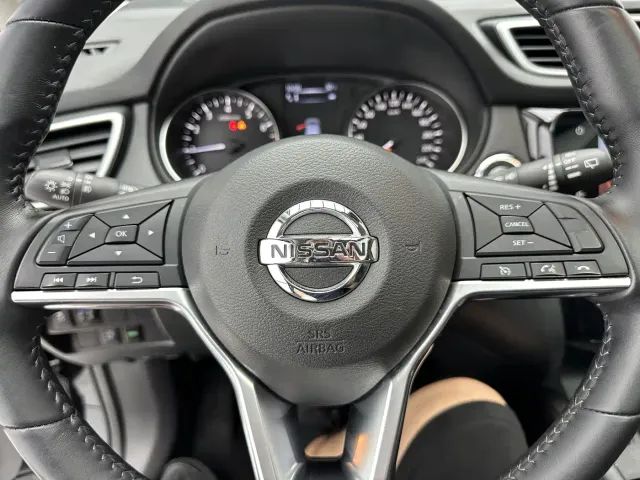 Nissan Qashqai — Фото автомобиля 15