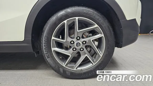KG_Mobility_Ssangyong TIBOLI Very New Tivoli Бензин 1.5 2WD — Фото автомобиля 5