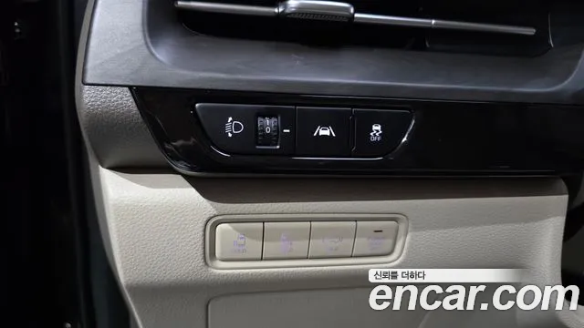 Kia Canival Carnival 4 поколение Бензин 7 мест Signature — Фото автомобиля 16