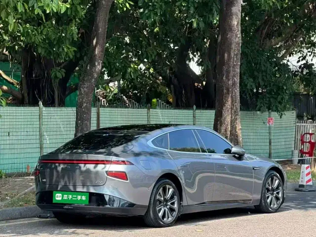 Xpeng P7 — Фото автомобиля 6