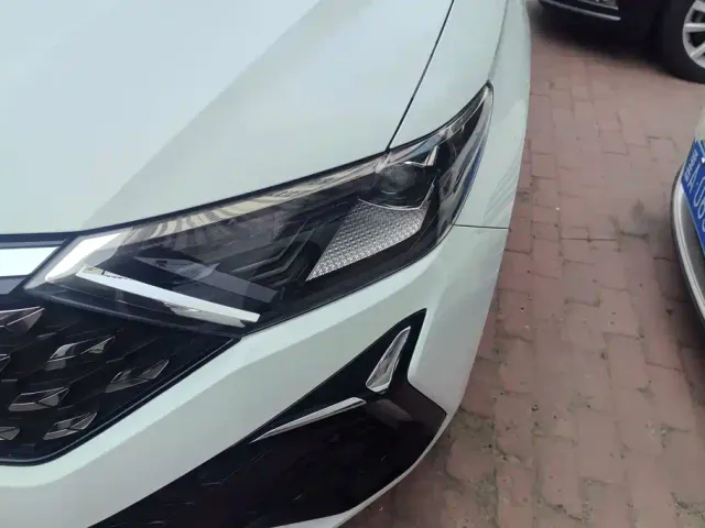 Jetta VS5 — Фото автомобиля 5