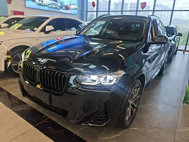 Фотография автомобиля — BMW X3