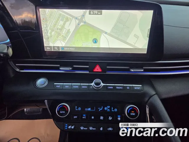Hyundai Avante CN7 — Фото автомобиля 11