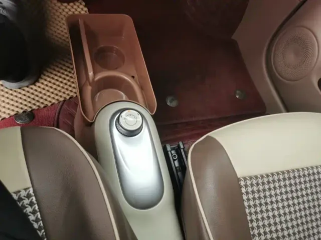 Wuling Hongguang Mini EV — Фото автомобиля 13