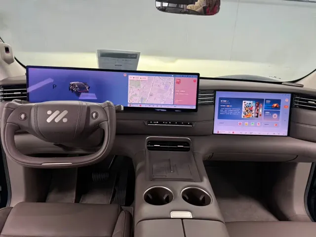IM Motors LS6 — Фото автомобиля 11