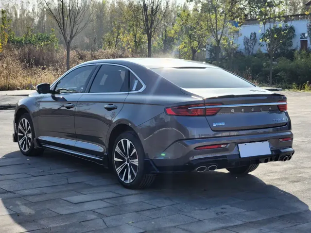 Geely Xingrui — Фото автомобиля 4