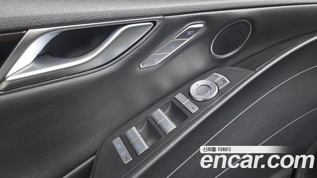 Genesis G80 Бензин 3.5 турбо AWD — Фото автомобиля 26