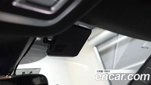 Audi A8 55 TFSI quattro Premium LWB — Фото автомобиля 25