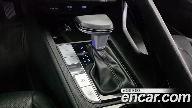 Hyundai Avante CN7 — Фото автомобиля 8