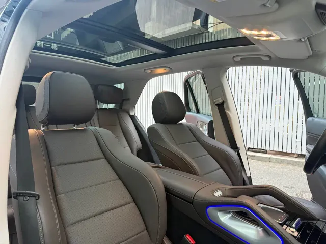Mercedes-Benz GLE-Class — Фото автомобиля 17