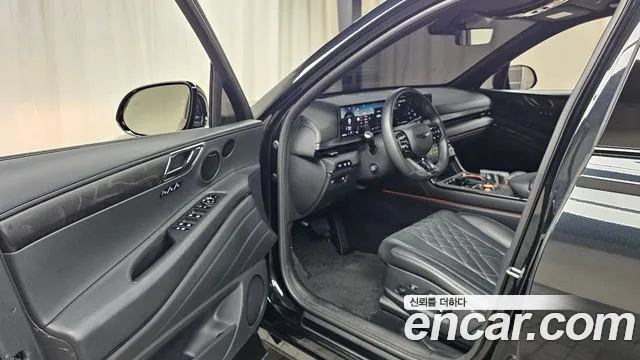 Genesis GV80 — Фото автомобиля 9