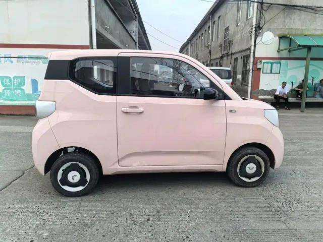 Wuling Hongguang Mini EV — Фото автомобиля 8