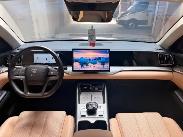 BYD Song Pro — Фото автомобиля 9