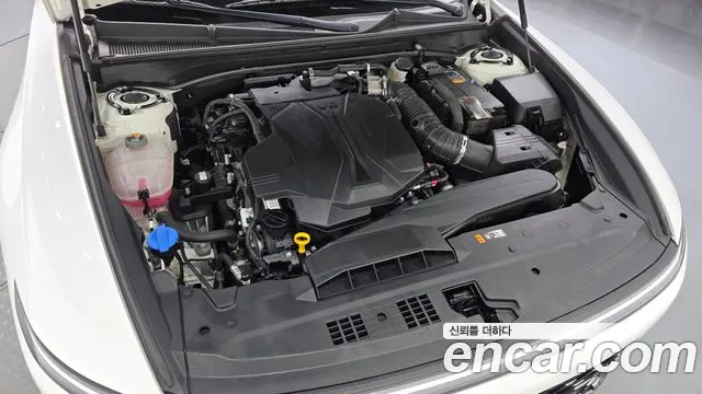 Hyundai Grandeur Grandeur (GN7) — Фото автомобиля 6