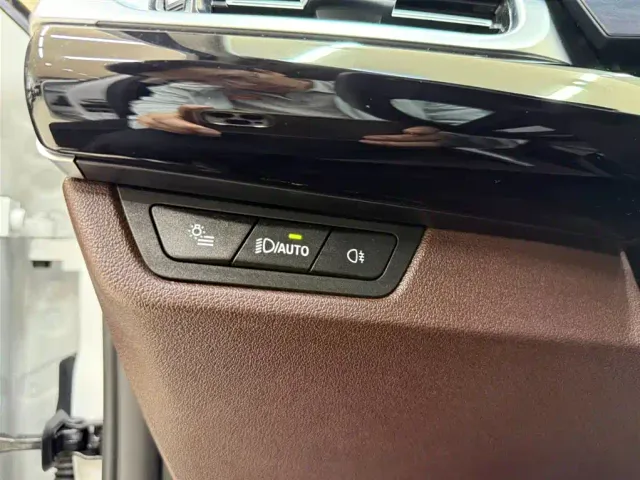 BMW X1 — Фото автомобиля 9