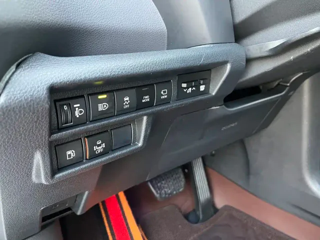 Toyota Sienna — Фото автомобиля 6