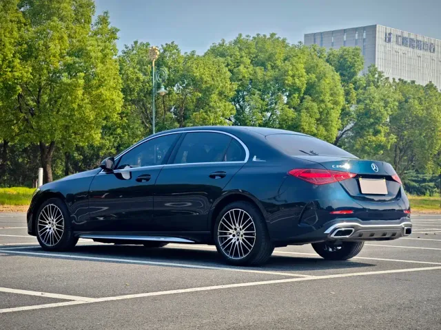Mercedes-Benz C-Class — Фото автомобиля 7