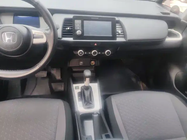 Honda Fit — Фото автомобиля 13