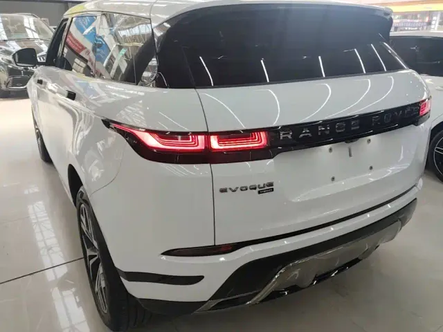 Land Rover Range Rover Evoque — Фото автомобиля 4