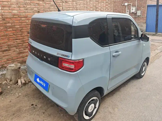 Wuling Hongguang Mini EV — Фото автомобиля 3