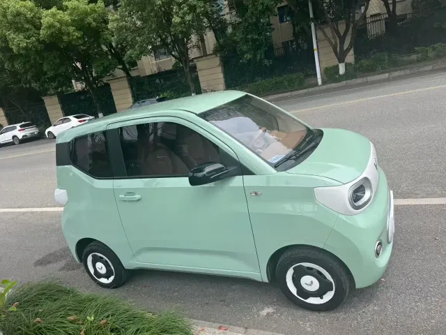 Wuling Hongguang Mini EV — Фото автомобиля 18