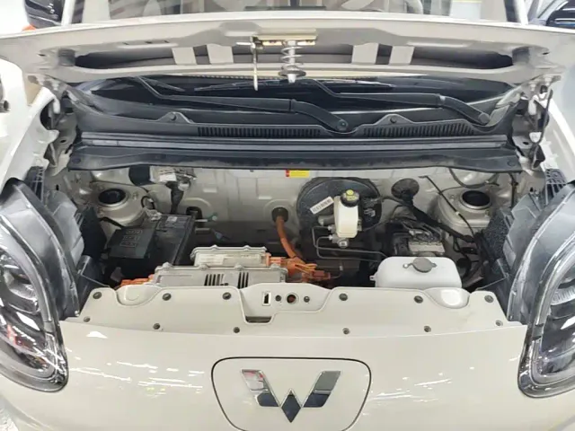 Wuling Hongguang Mini EV — Фото автомобиля 19