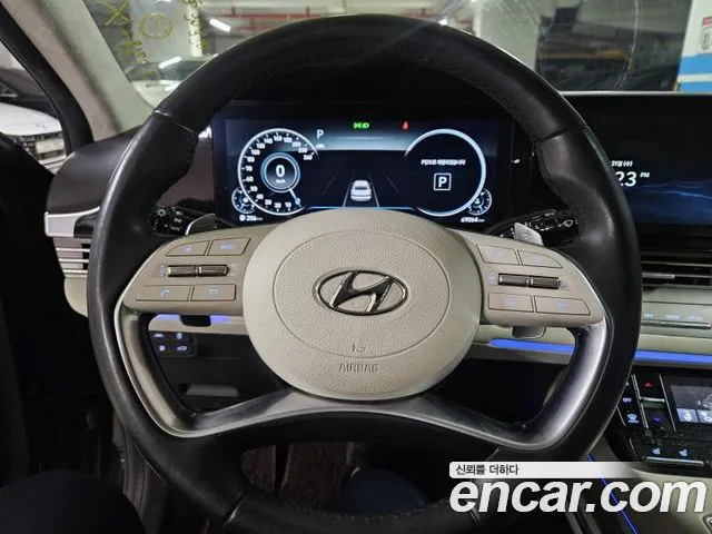 Hyundai Grandeur New — Фото автомобиля 16