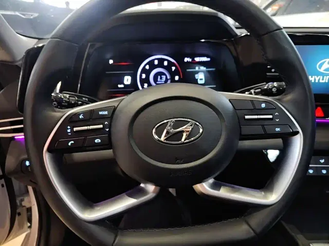 Hyundai Elantra — Фото автомобиля 10