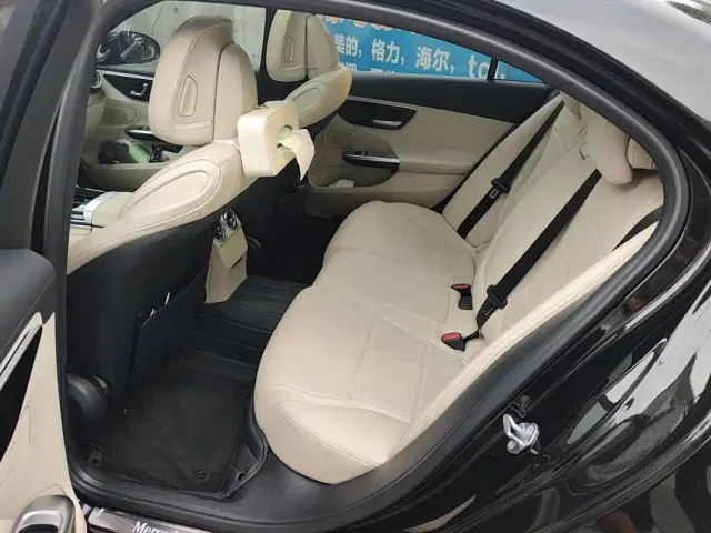 Mercedes-Benz C-Class — Фото автомобиля 11