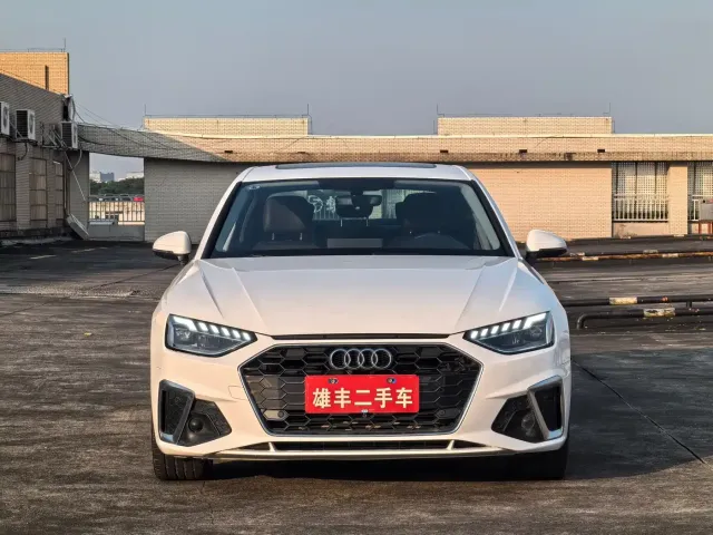 Audi A4L — Фото автомобиля 2
