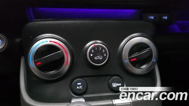 Hyundai Casper Casper Modern — Фото автомобиля 15