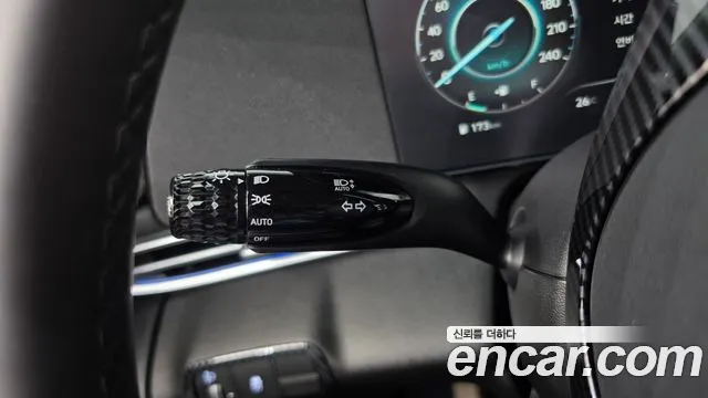 Hyundai AVANTE Новый Avante (CN7) — Фото автомобиля 24