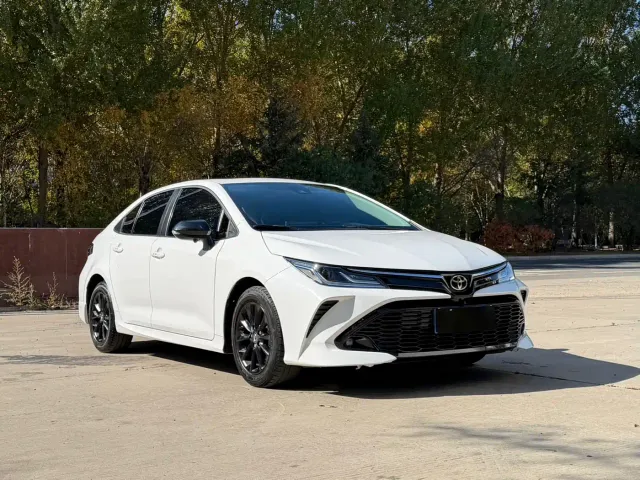 Toyota Corolla — Фото автомобиля 3
