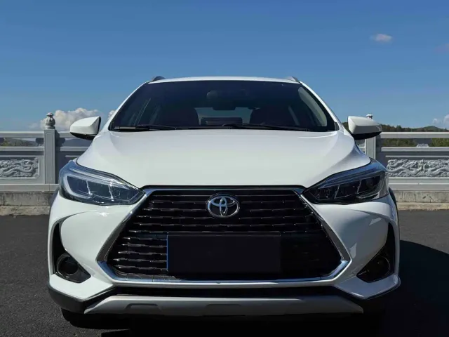 Toyota YARiS L Zhi Xuan — Фото автомобиля 2