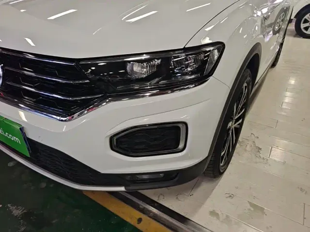 Volkswagen T-Roc — Фото автомобиля 23