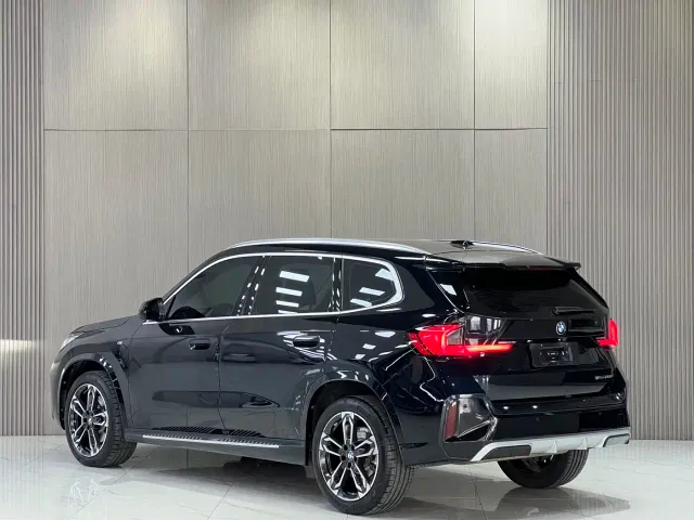 BMW X1 — Фото автомобиля 9