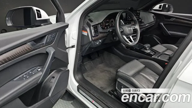 Audi Q5 40 TDI quattro Premium — Фото автомобиля 9