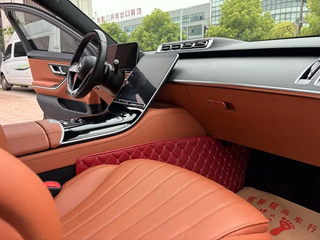 Mercedes-Benz S-Class — Фото автомобиля 9