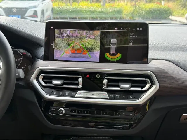 BMW X3 — Фото автомобиля 16