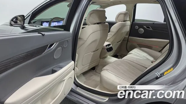 Genesis G80 Бензин 3.5 турбо AWD — Фото автомобиля 10