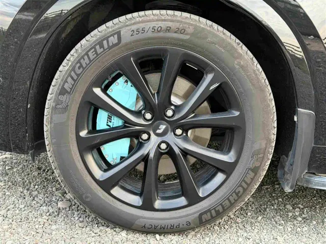 Li Auto ONE — Фото автомобиля 14