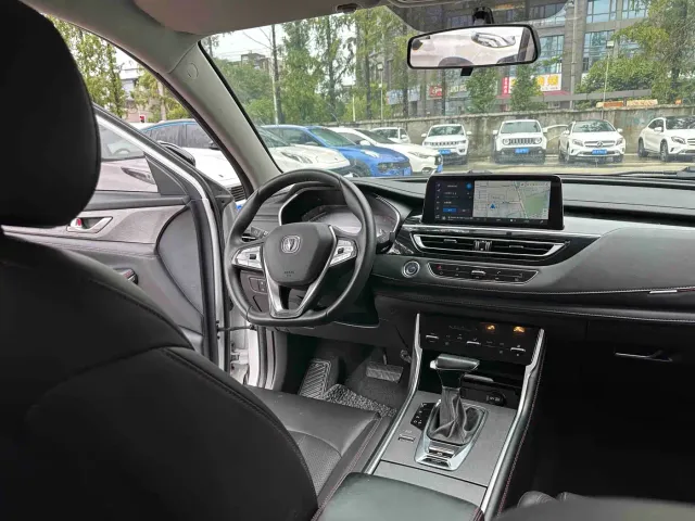 Changan CS75 — Фото автомобиля 6